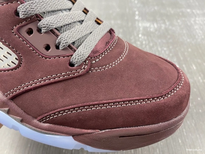 One Kick DZ4131-600 Jordan Air 5 Burgundy 0802
